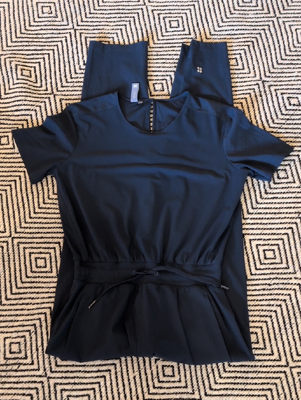 Sweaty Betty Navy Drawstring Waist Short Sleeve Top